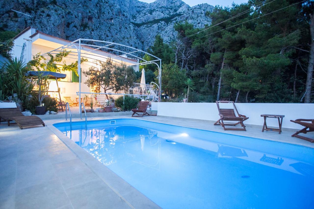Villa Ana Макарска Екстериор снимка